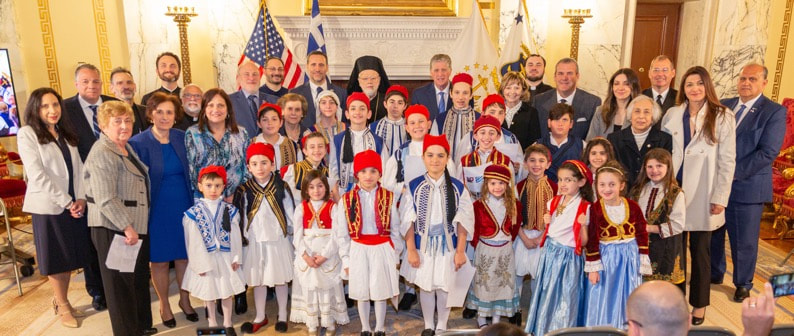 Participants in the 202nd anniversary of Greek Independence